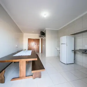 Casa de Férias Ck Casas Privativas 2 Dorm Ar Wifi Vagas Cozinha - 6 X No Cartao Credito 